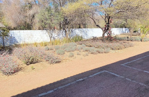 Gaborone Bed & Breakfast | Mokolodi Hide out