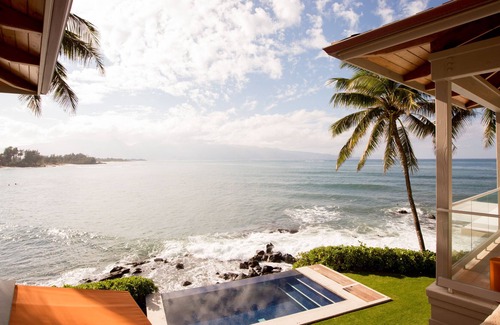 Paia House | Moku Hale - Ocean Front In Paia -Licensed STPH2017/0005