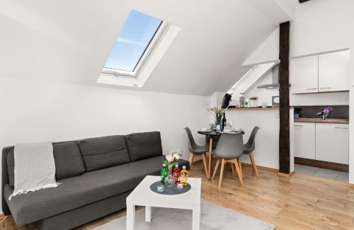 Bachviertel Apartment | MOLA Apartments-Charmante Ferienwohnung im Herdecke Zentrum für 3 Personen-große Dachterrasse-Grill-Gratis Parken-WLAN