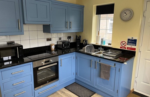 Looe House | Moles Chamber nr. Looe & Polperro. Quiet Site. Outdoor Heated Pool. Free WiFi