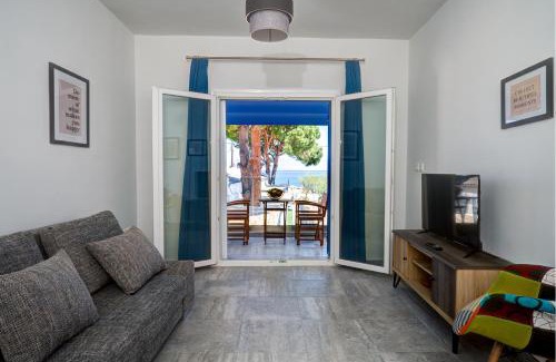 Diakofto Apartment | Molos Beachfront Apartments in Diakopto