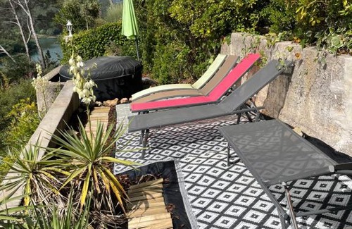 Carces Other | Mon havre avec vue sur le lac