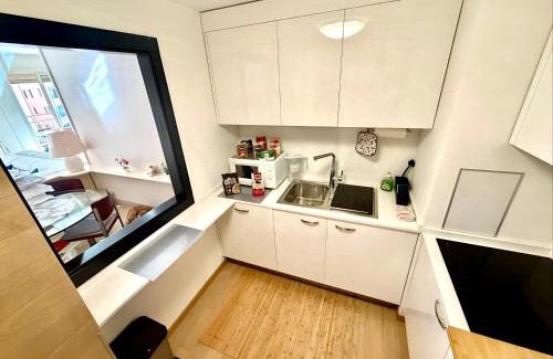 Fontvieille Apartment | Monaco, elegant & quiet renovated apartment, with terrace & pool, 15min walk to Port Hercule