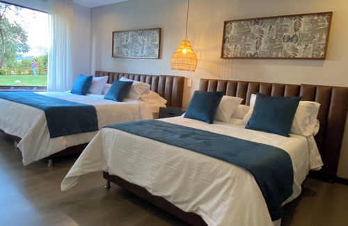 La Ceja Bed & Breakfast | Monarch Campestre