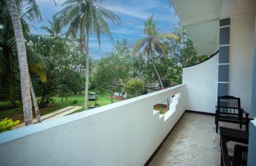 Talpe Hotel | Monarcho Villa