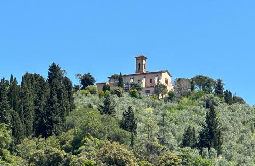 Calenzano Apartment | Monastero del 600 vista Firenze