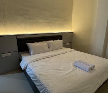 Batam House | Monde Residence Block K number 17
