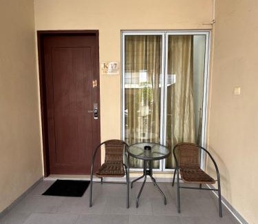 Batam House | Monde Residence Block K number 17