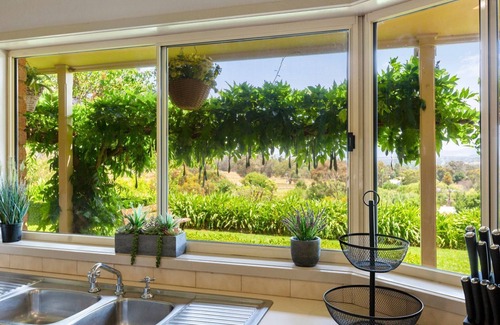Mansfield House | Monkey Gully Retreat - Mansfield - Sleeps 9