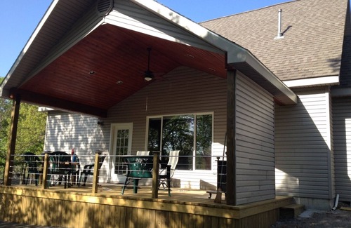 Afton House | Monkey Island Lake Retreat