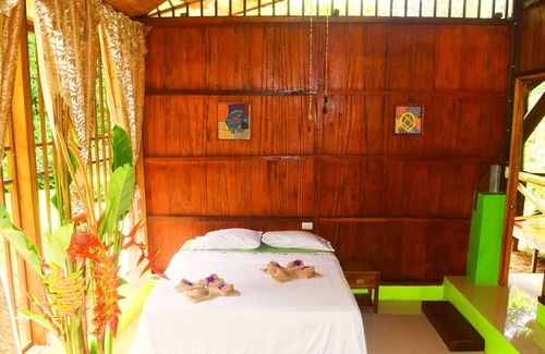 Los Planes Ski Chalet | Monkey Lodge- Drake Bay - Be part of the rainforest