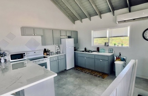 Farmer's Hill House | Monkey Sea House, Unit 2