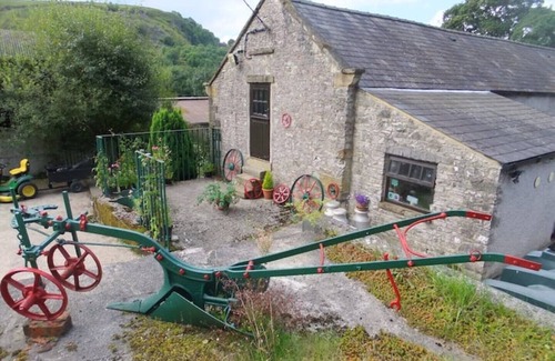 Millers Dale Cottage | Monks Memories at Monks Retreat