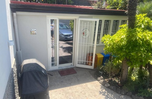 Pollena Trocchia Apartment | Monolocale in Residenza Storica Wi-fi Stazione Circumvesuviana Pollena Trocchia