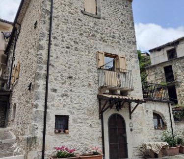 Cansano House | Monolocale rustico di Ariola