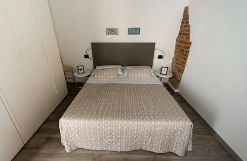 Lazise Old Town Apartment | Monolocale Torre dell'Orologio