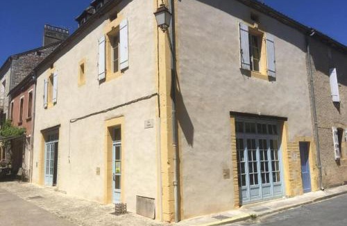 Monpazier Apartment | Monpazier Situation idéale Lumineux Terrasse