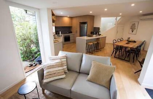 Point Lonsdale House | MONREPOS