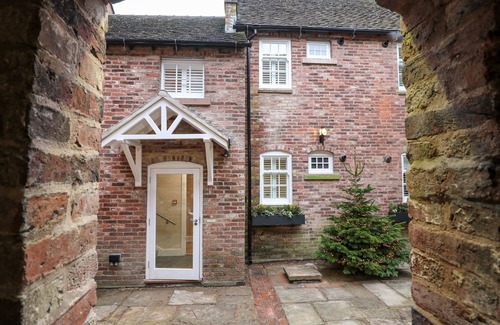 Ashbourne Cottage | MONSAL DALE, pet friendly, character holiday cottage in Ashbourne