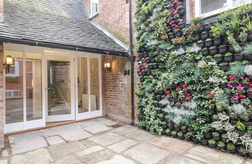 Ashbourne Cottage | MONSAL DALE, pet friendly, character holiday cottage in Ashbourne