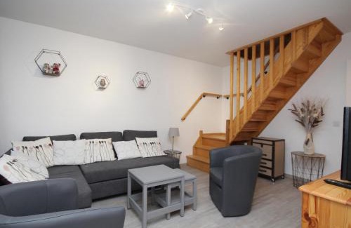 Mont-Dore Apartment | Mont-Dore : Duplex 4P avec Balcon, Garage et Wi-Fi - FR-1-608-3
