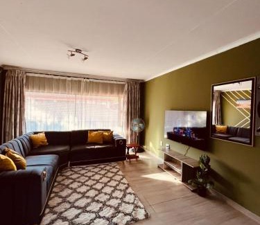 Newcastle Apartment | Mont Pelaan 48