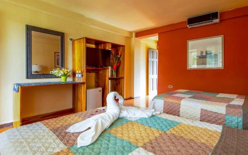 Arenal Hot Springs Hotel | Montaña de fuego Mountain Resort & Spa