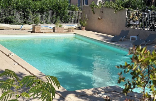 Moux Apartment | Montagne d'ALARIC C