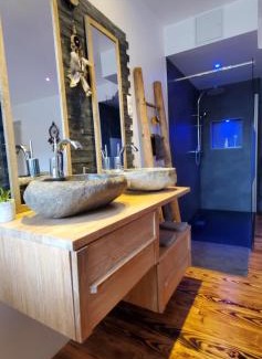 Anould Apartment | MONTAGNE-LAC&SPA (jacuzzi privé) (NOUVEAU)