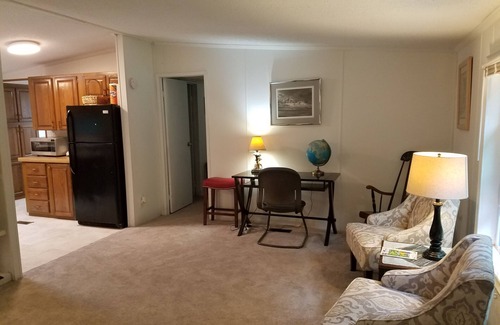 Montague House | MONTAGUE! FLOWER CREEK GUEST HOUSE <1 MI TO LAKE MICHIGAN! & FLOWER CREEK DUNES