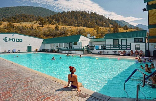Livingston House | Montana Adventure Living - Close to Yellowstone