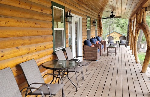 Thompson Falls House | Montana House at The Riverfront