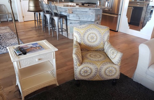 Lakeside Condo | Montana Lakeside Luxury Condo
