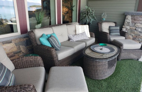 Lakeside Condo | Montana Lakeside Luxury Condo