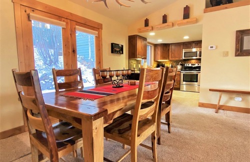 Whitefish Condo | Montana Mountain Hideaway | 2 Bed, 2.5 Bath