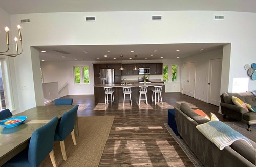 Montauk House | Montauk 4bd/3.5ba Ocean, Private beach, pool and spa!