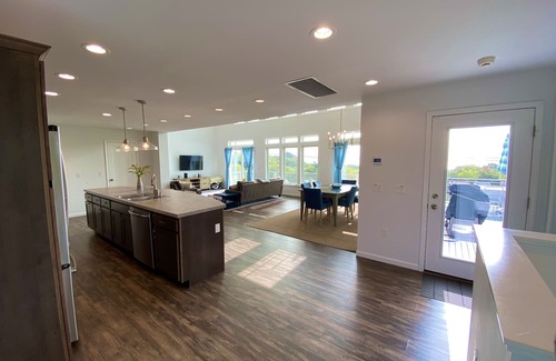 Montauk House | Montauk 4bd/3.5ba Ocean, Private beach, pool and spa!