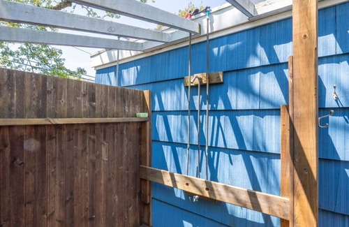 Culloden Shores House | Montauk Escape—3BR, 2BA, Steps from the Beach, BBQ Grill, Patio, Outdoor Shower