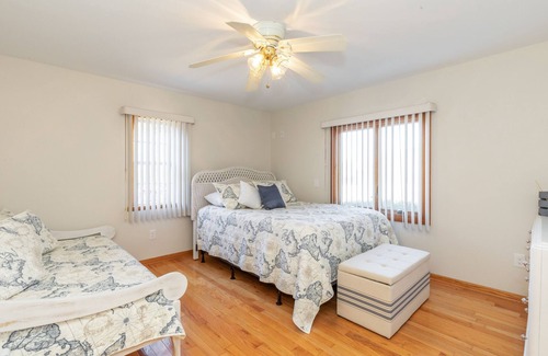 Culloden Shores House | Montauk Harbour Beach House - 1st Floor An Ideal Montauk location