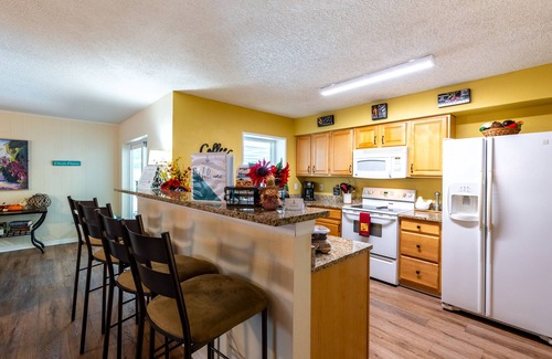 Bradenton House | ⚓Montauks Point! Private pool home 10 min> drive to Anna Maria beaches!⚓🌅
