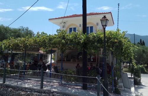 Alykes Apartment | Monte Blu Holiday Apartment. Alykes beach