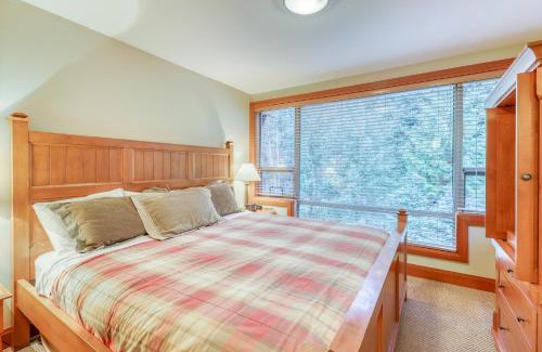 Village North House | Montebello #33