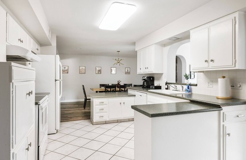 Arcadia House | Montecito by LuxeKey | Walk to Old Town w/Spa