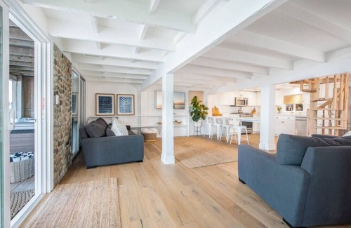 Montecito House | Montecito Miramar Beach House on the Sand