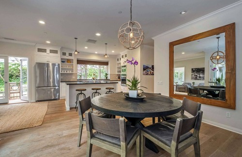 Montecito House | Montecito Retreat | Walk to Beach, Near Downtown