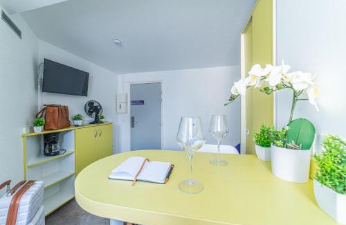 Center Apartment | Montempô Apparthôtel Evry