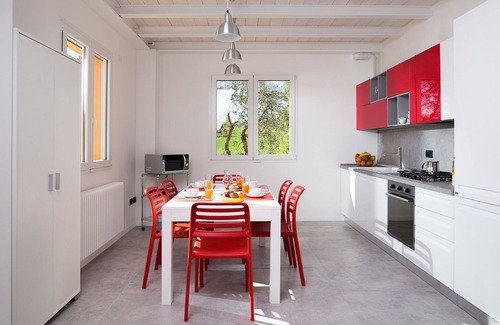 Ostra Vetere House | MONTENOVO Country House: MODERN home 20% discount 01/09 - 31/10