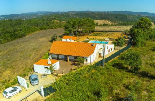 Aljezur House | Montes de Praias GuestHouse