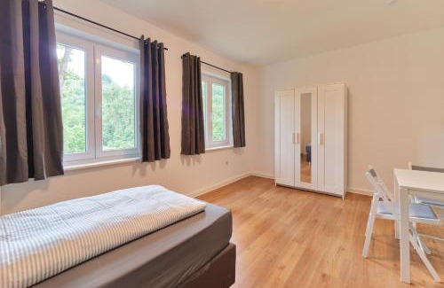 Ehrang-Quint Apartment | Monteurwohnungen in Trier - Parkplatz - Einzelbetten - Waschmaschine und Trockner
