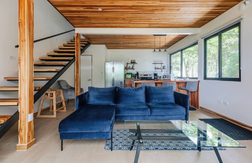 Monteverde Villa | Monteverde Entire Property Private & Spacious Villa ideal for Families & Groups